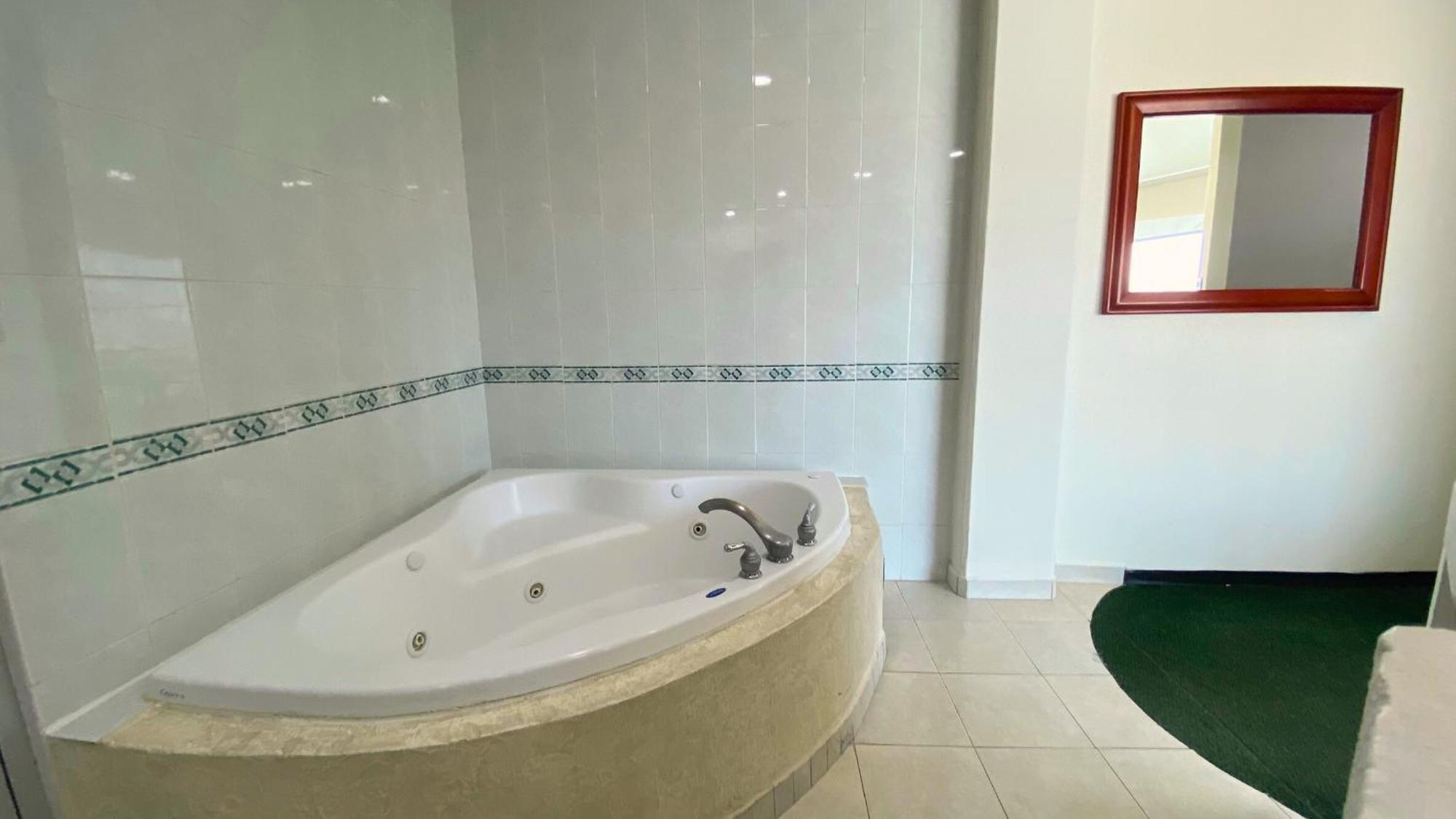 Hotel Enterprise Inn Poliforum León Dış mekan fotoğraf