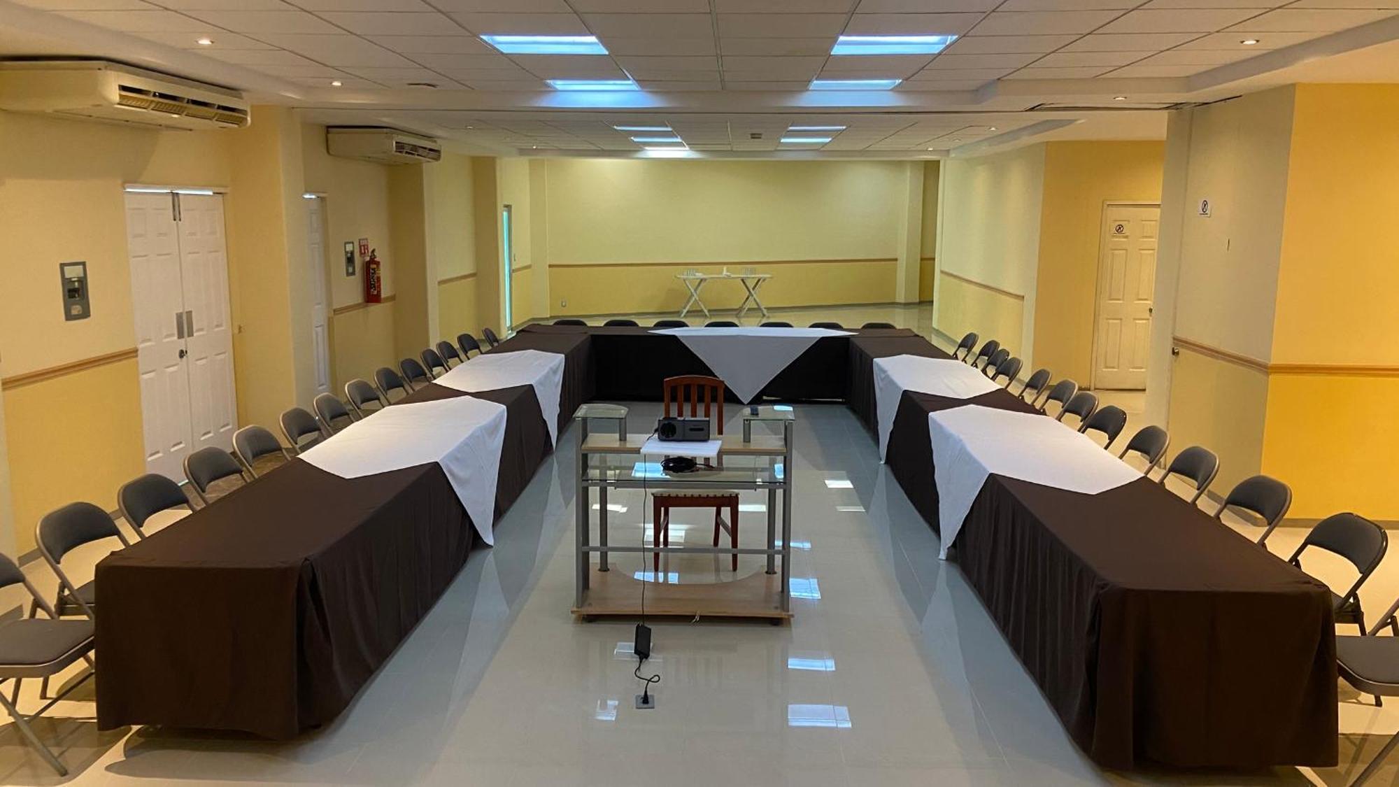 Hotel Enterprise Inn Poliforum León Dış mekan fotoğraf